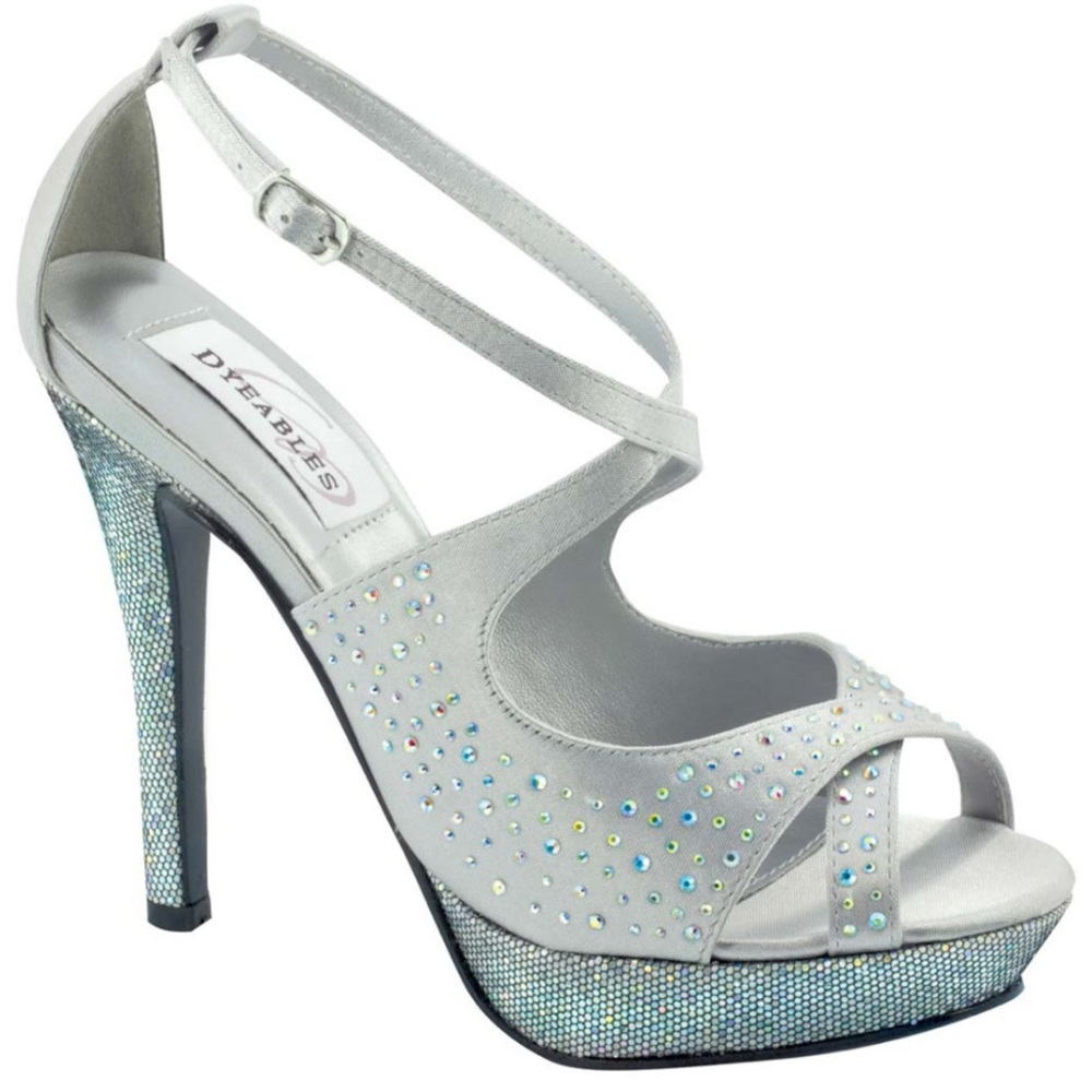 NWT Dyeables Womens Sonya Silver Satin Platform Crossover Strap Sandals 8.5B